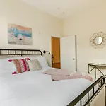 Airy 1Br In Arts/Warehouse District By Sonder