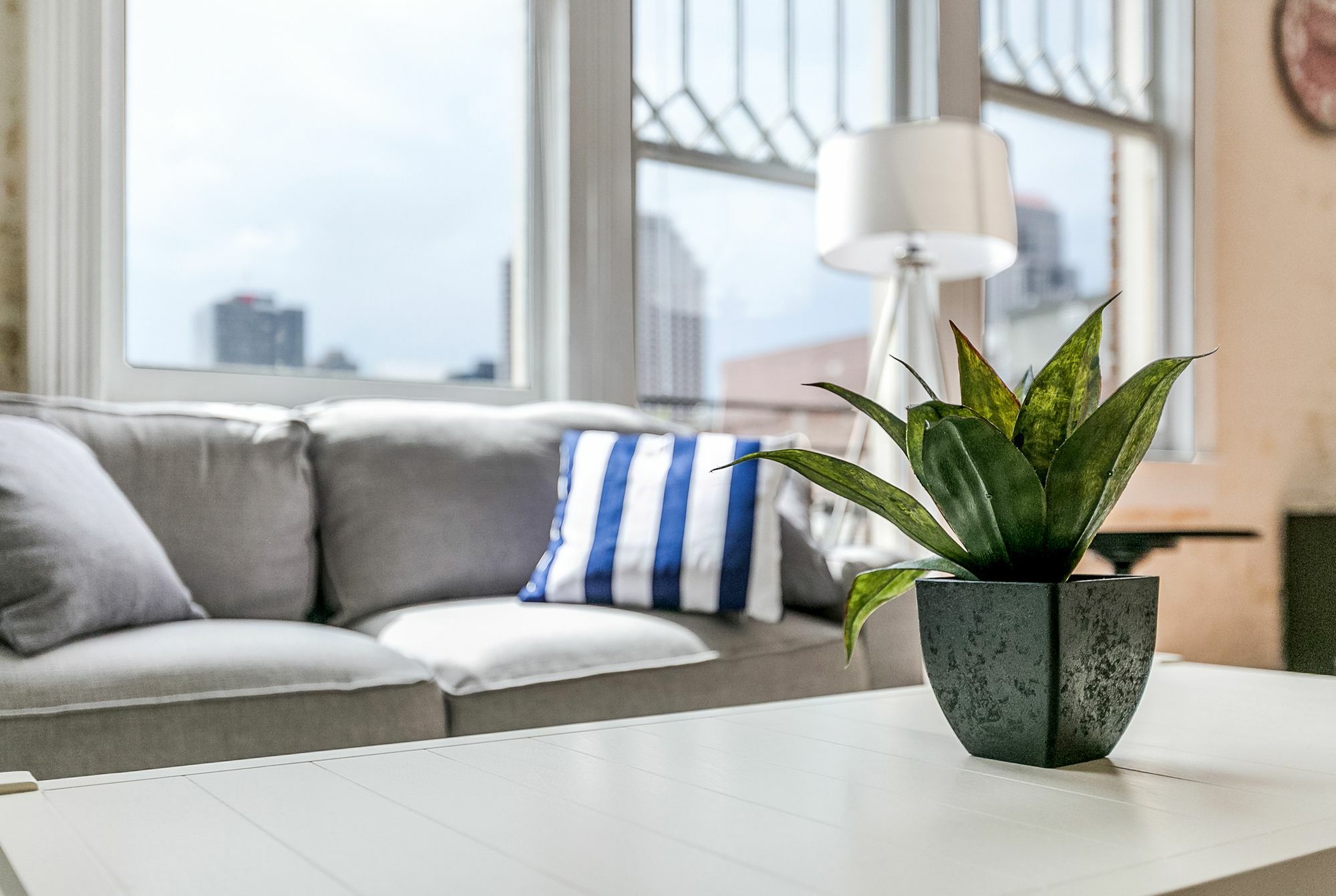 Airy 1br In Arts/warehouse District By Sonder Apartment New Orleans