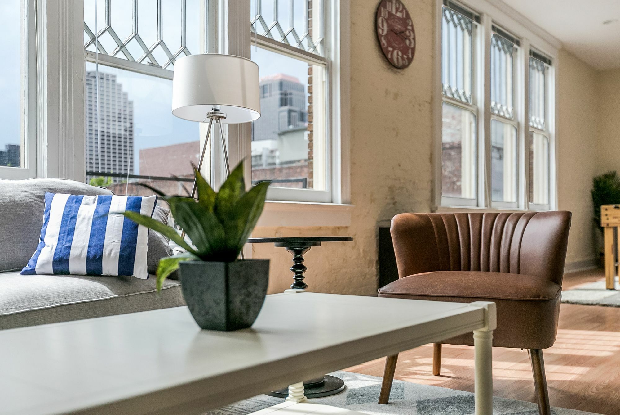 Airy 1br In Arts/warehouse District By Sonder New Orleans